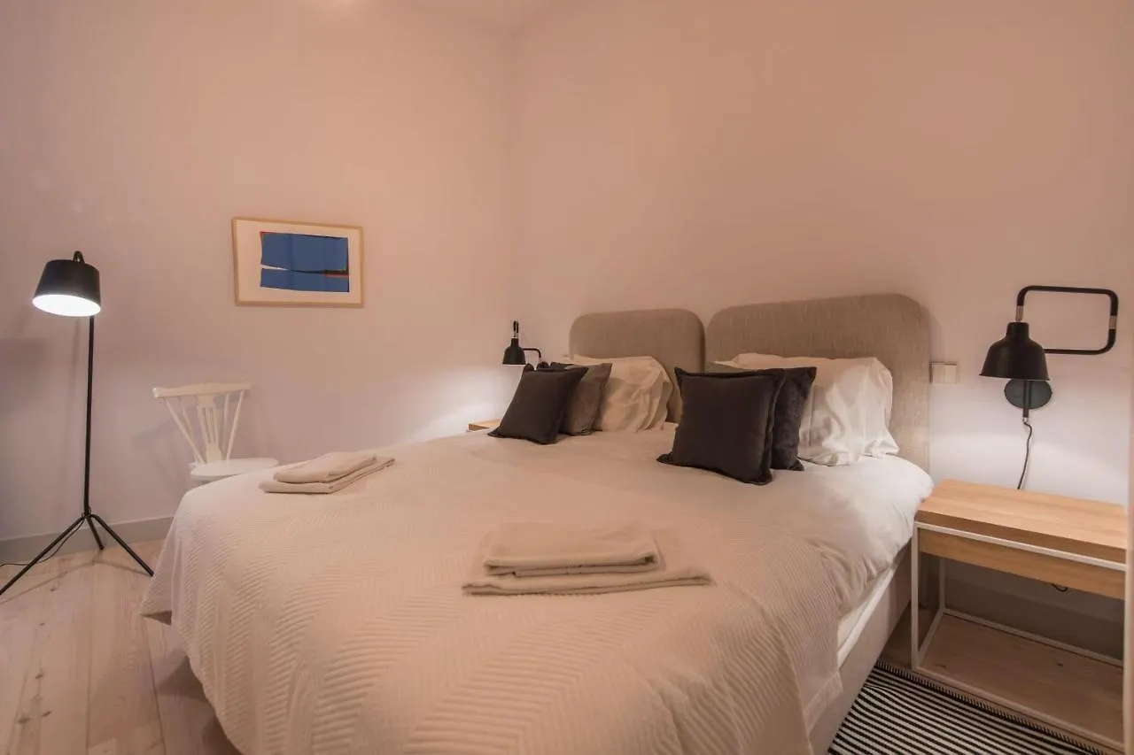 Apartment Lovelystay - Charming 3 Bedroom Wonder Downtown Lisbon